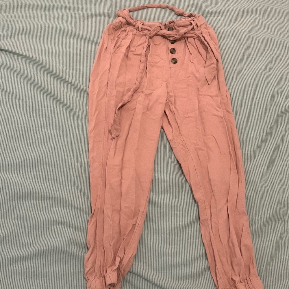 American Eagle paper bag waist pants